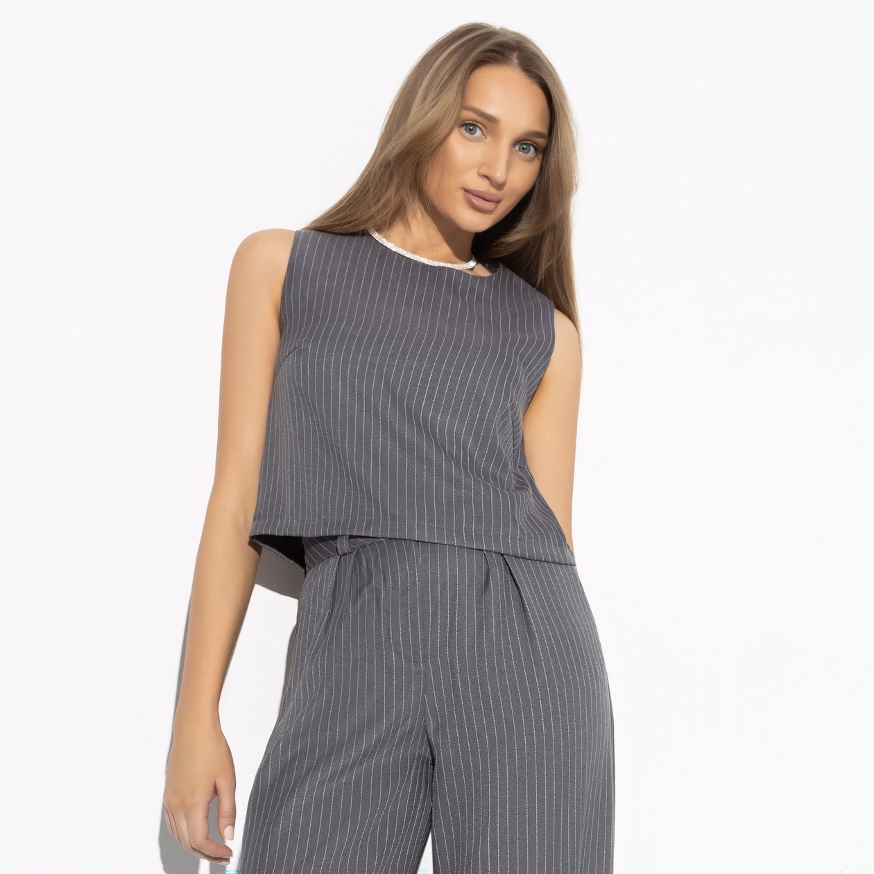 Иной смысл. Купить женский Топ оптом от производителя.