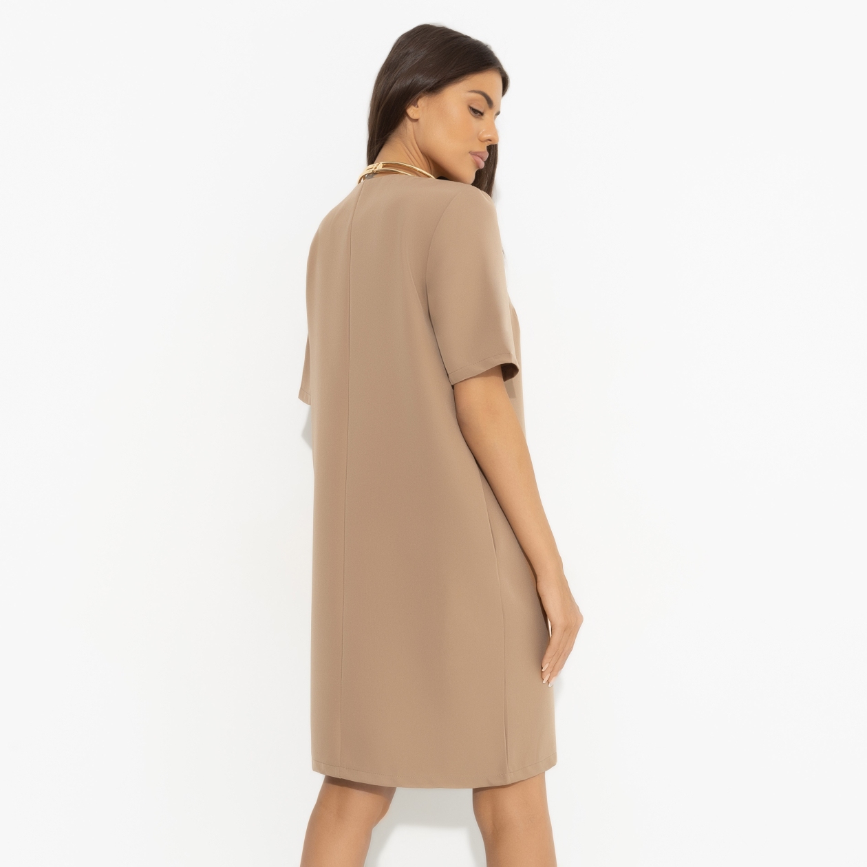 Платье Виртуальные будни (beige). Состав: 60% полиэстер, 37% вискоза, 3% спандекс