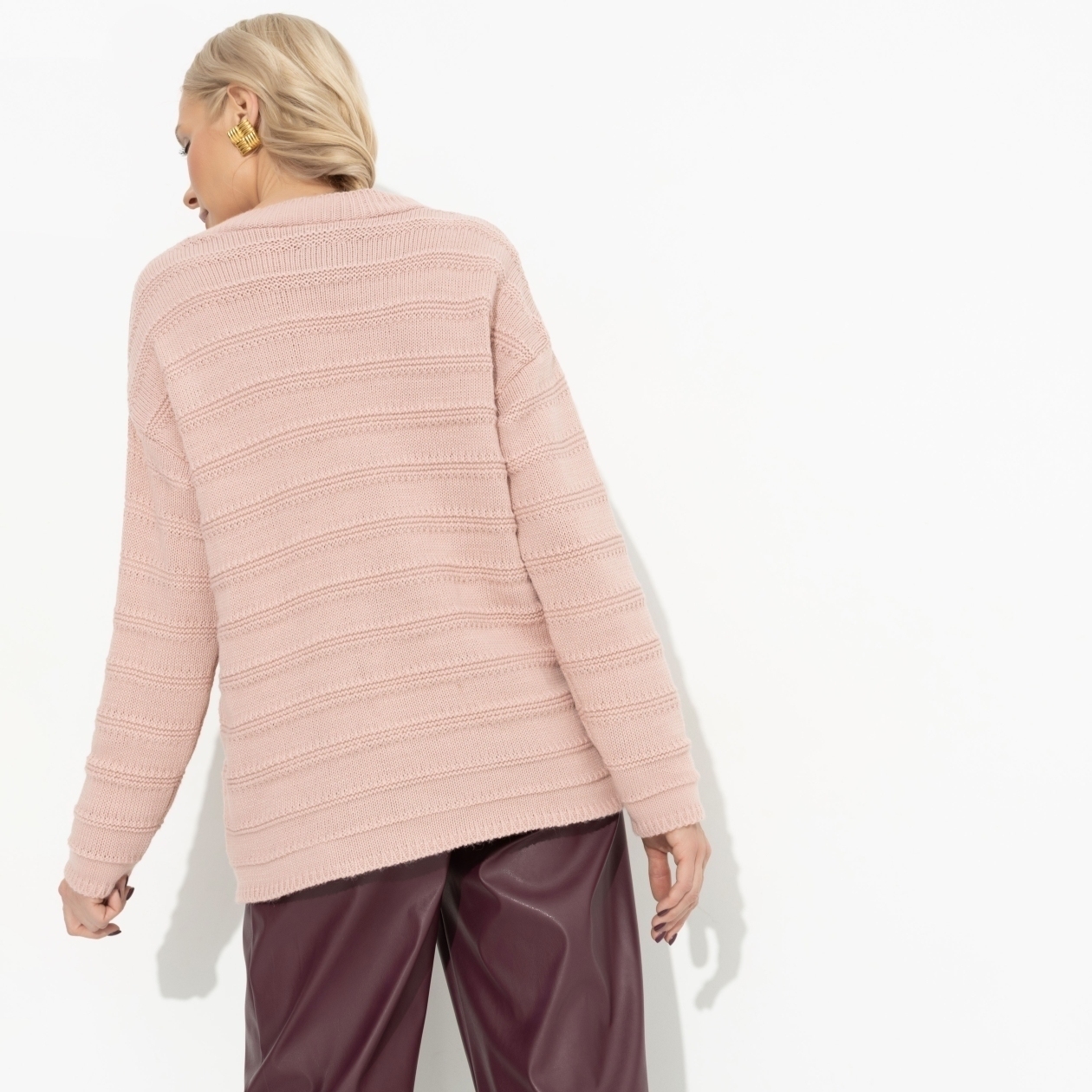 Выигрышный кейс. Купить женский Джемпер оптом от производителя.