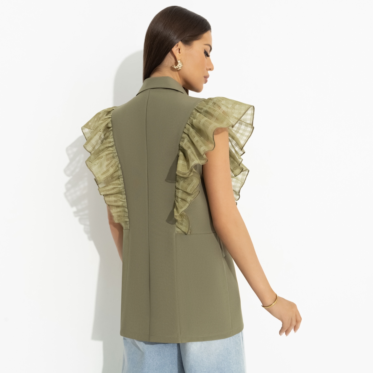 Это восторг (dark green). Состав: 100% п/э