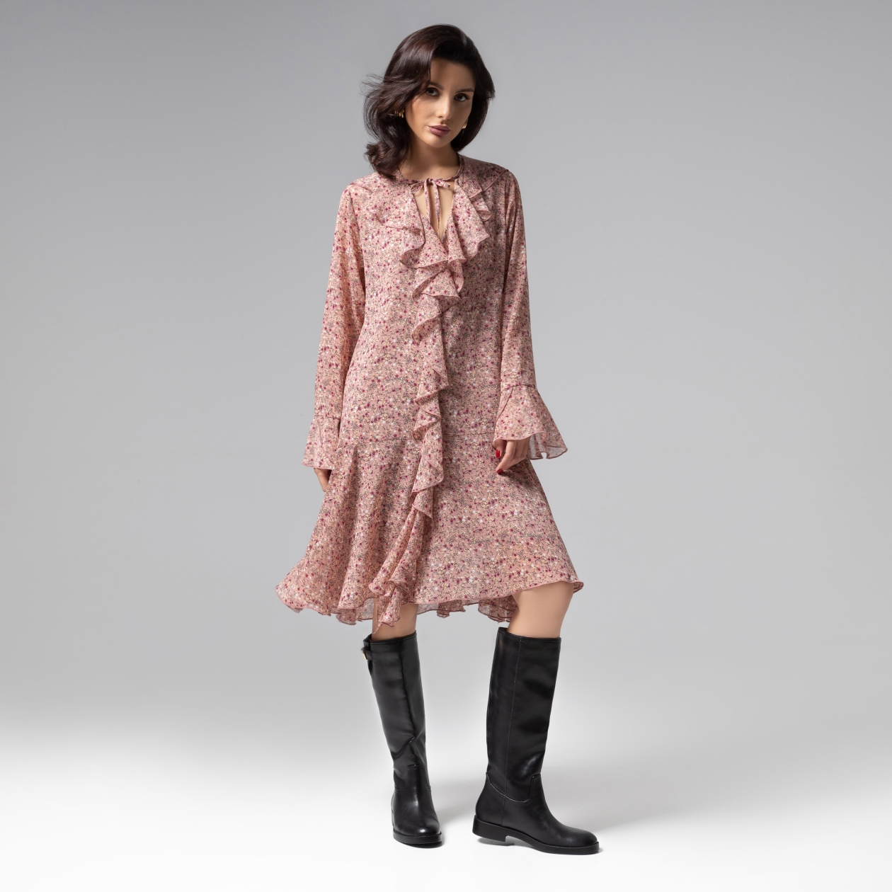 Платье Для восхищенных взглядов (pink). Состав: 98% п/э, 2% спандекс