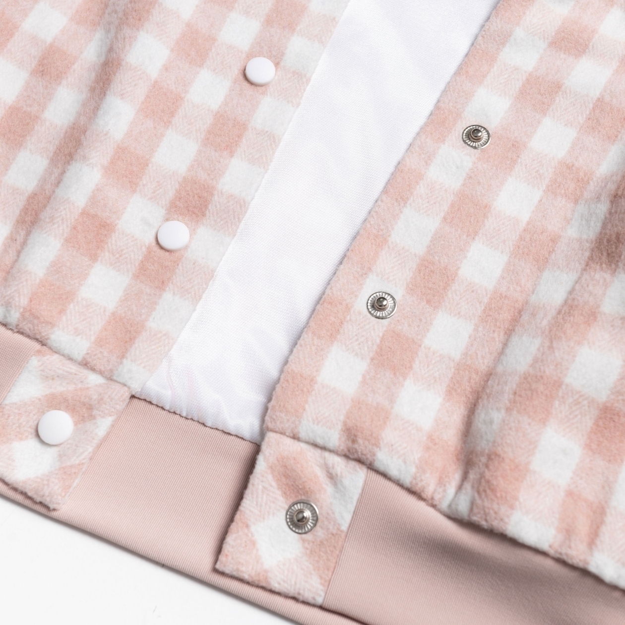 Бомбер Движение вперед (розовый). Состав: 60% полиэстер, 20% вискоза, 15% акрил, 5% хлопок