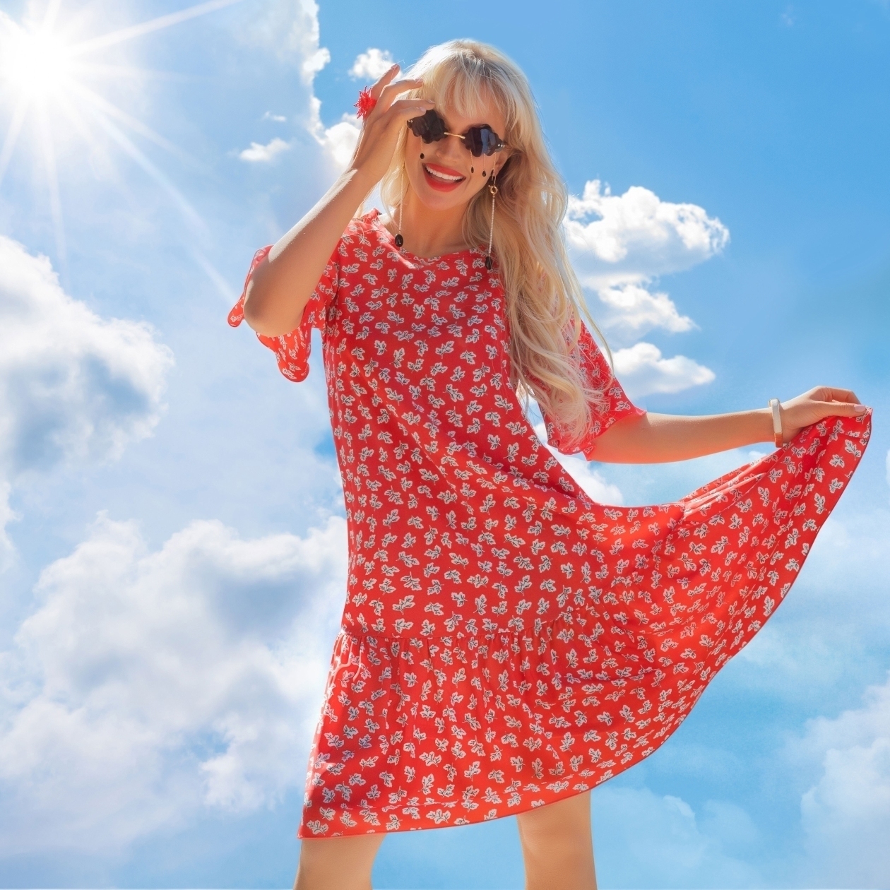 Платье Лучший вклад в себя (яркая). Состав: 95% полиэстер, 5% эластан