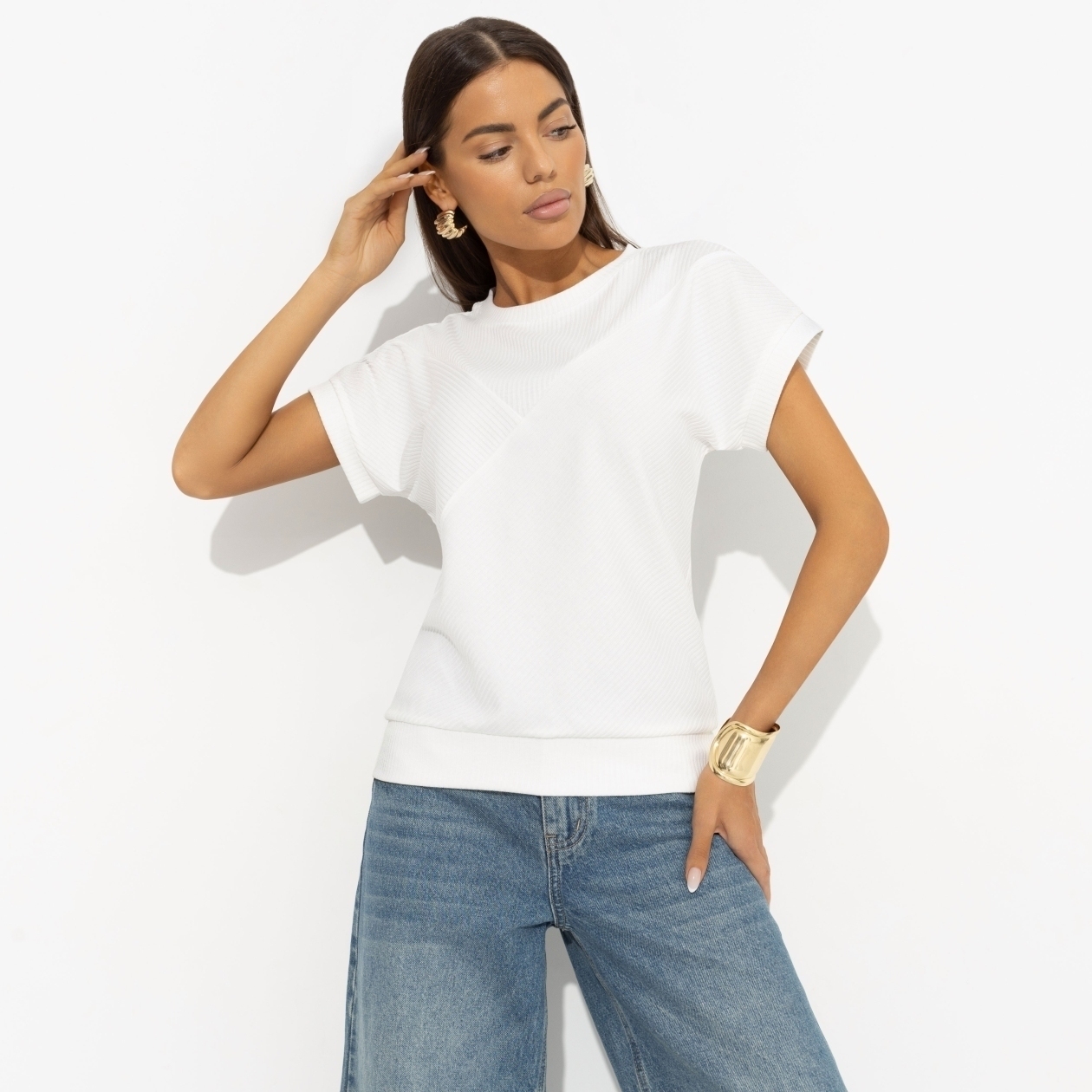 Футболка Искусство строить глазки . Состав: 65% п/э, 30% вискоза, 5% спандекс