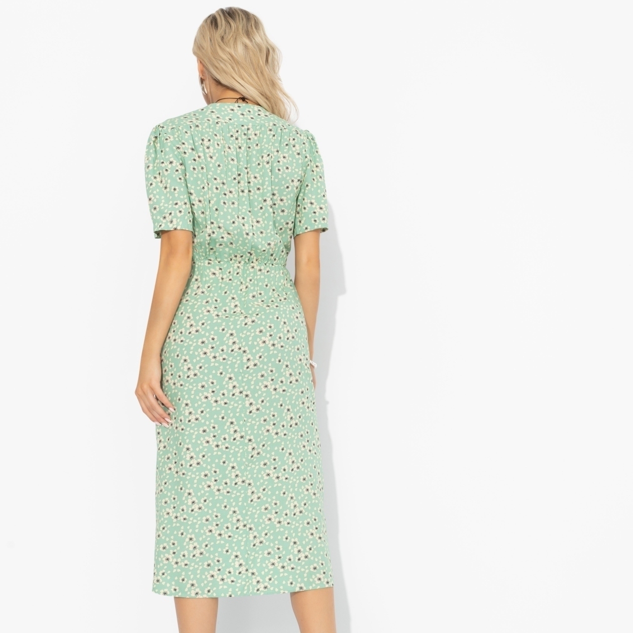 Платье Амур настиг (зеленое). Состав: 100% вискоза