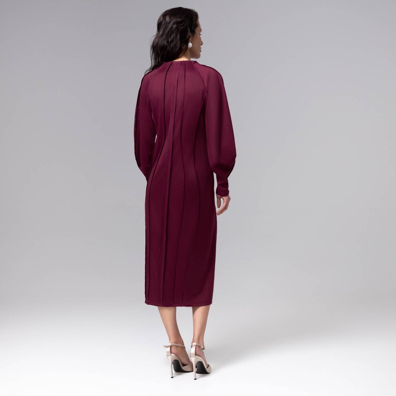 Платье-футляр Больше, чем просто платье (винное). Состав: 65% п/э, 30% вискоза, 5% спандекс