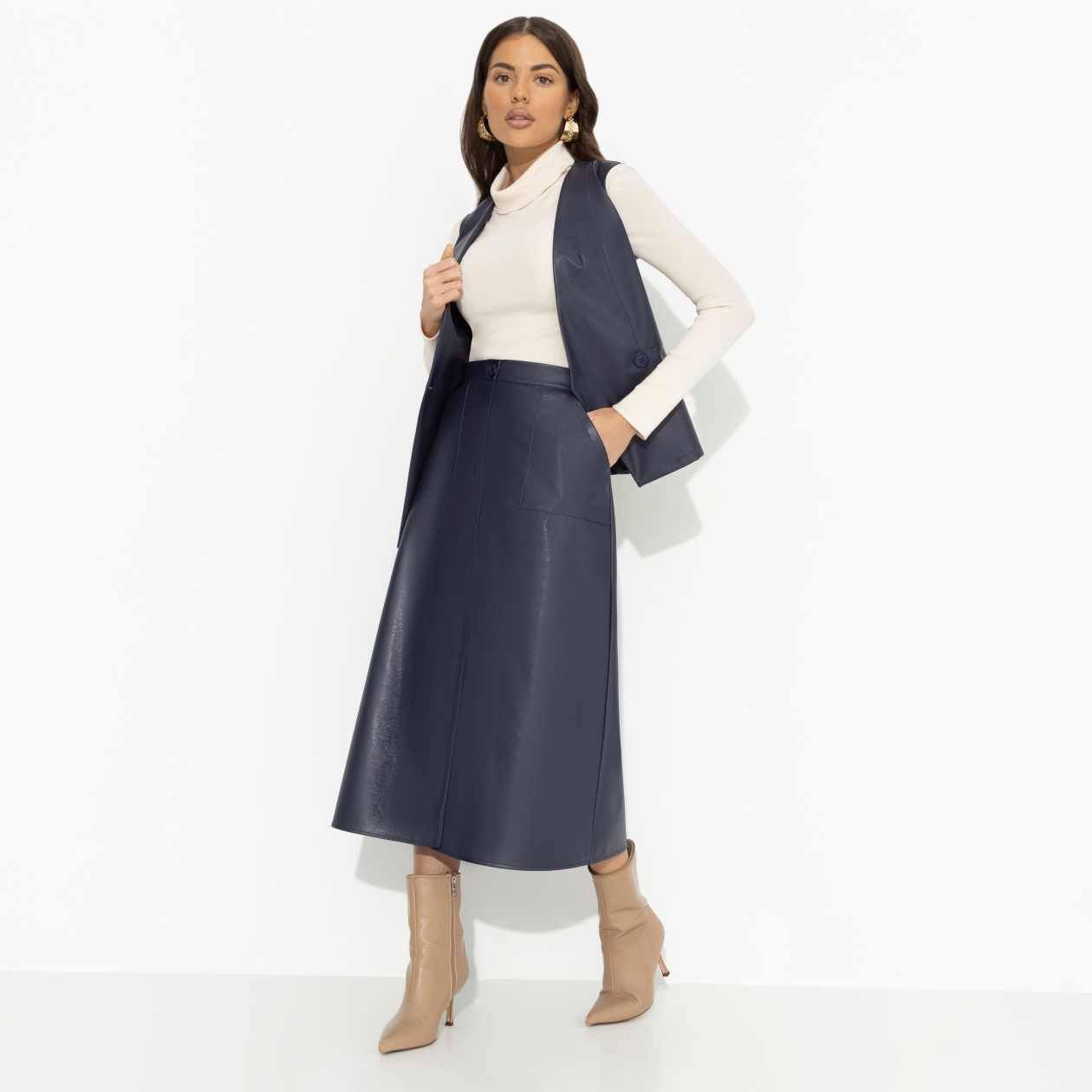 Откровенно шикарная. Купить женский Юбка оптом от производителя.