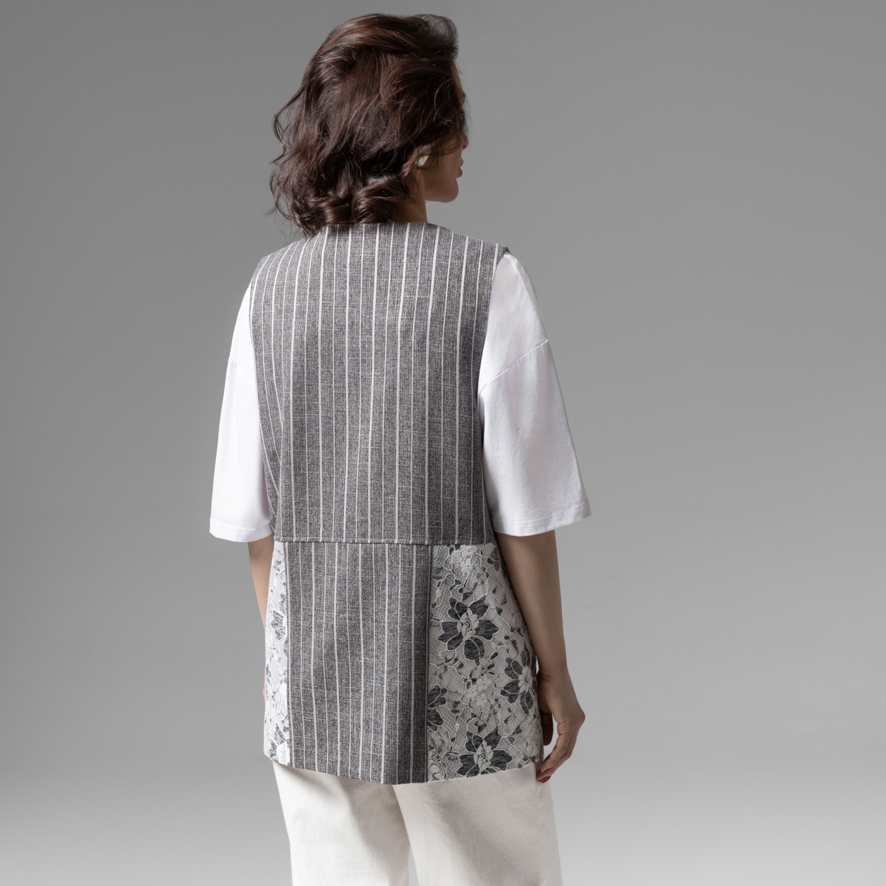 Искусство переговоров (grey). Состав: 65% полиэстер, 30% вискоза, 5% спандекс