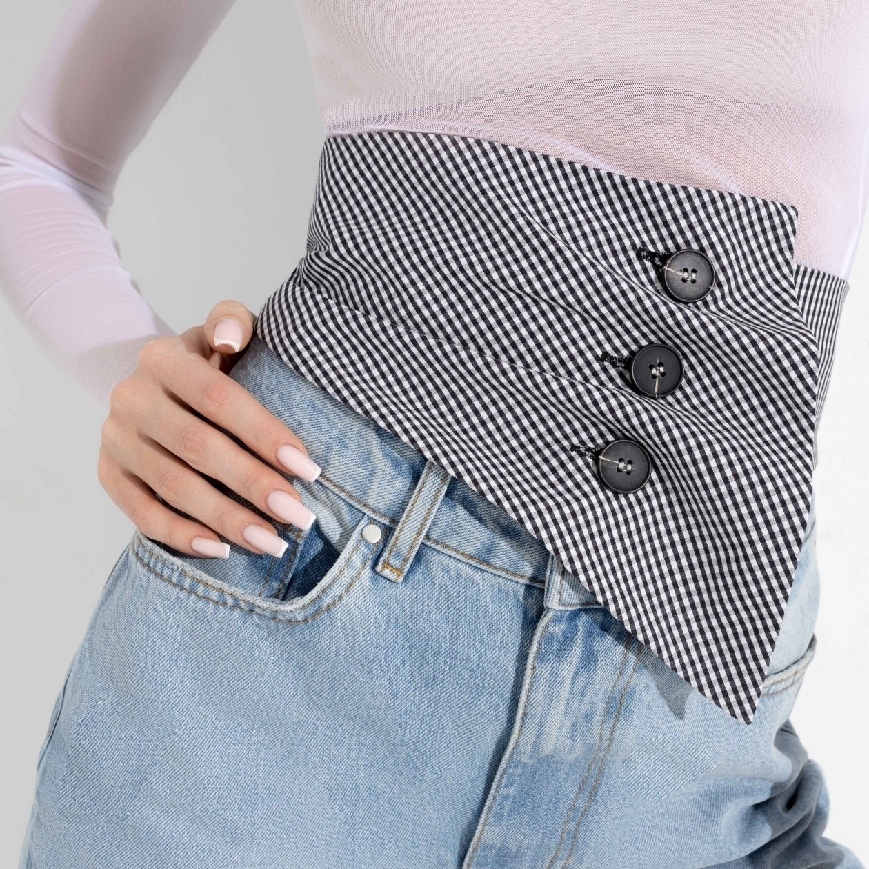 Фэшн-элемент (стайл). Состав: 65% п/э, 30% вискоза, 5% спандекс