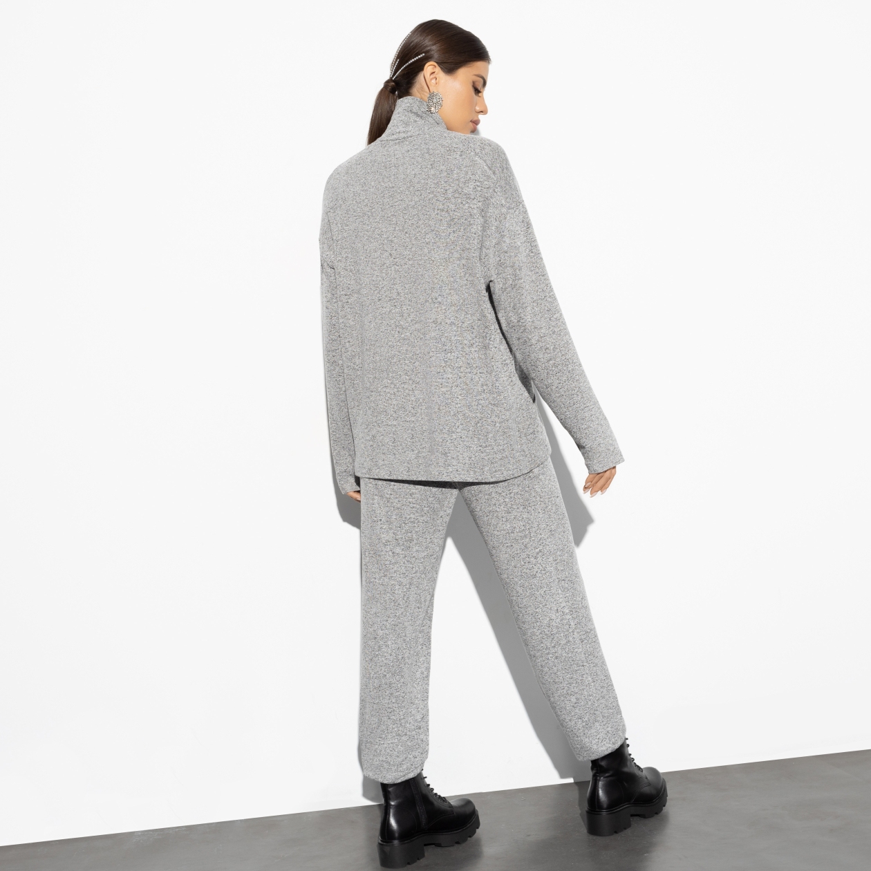 Брючный комплект Элегантная нежность (2 в 1). Состав: 65% п/э, 30% вискоза, 5% спандекс