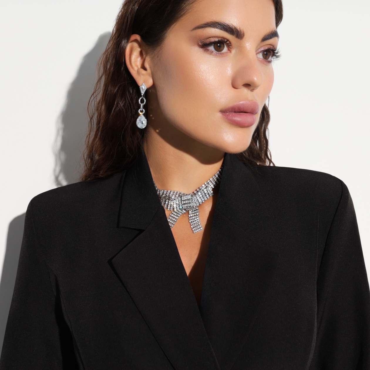 Платье Скрытые мотивы (total black). Состав: 60% п/э, 37% вискоза, 3% спандекс