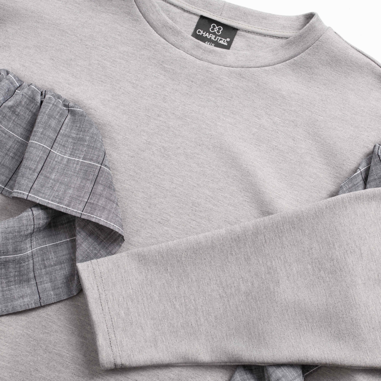 Лонгслив Гардеробная магия. Состав: 65% п/э, 30% вискоза, 5% спандекс