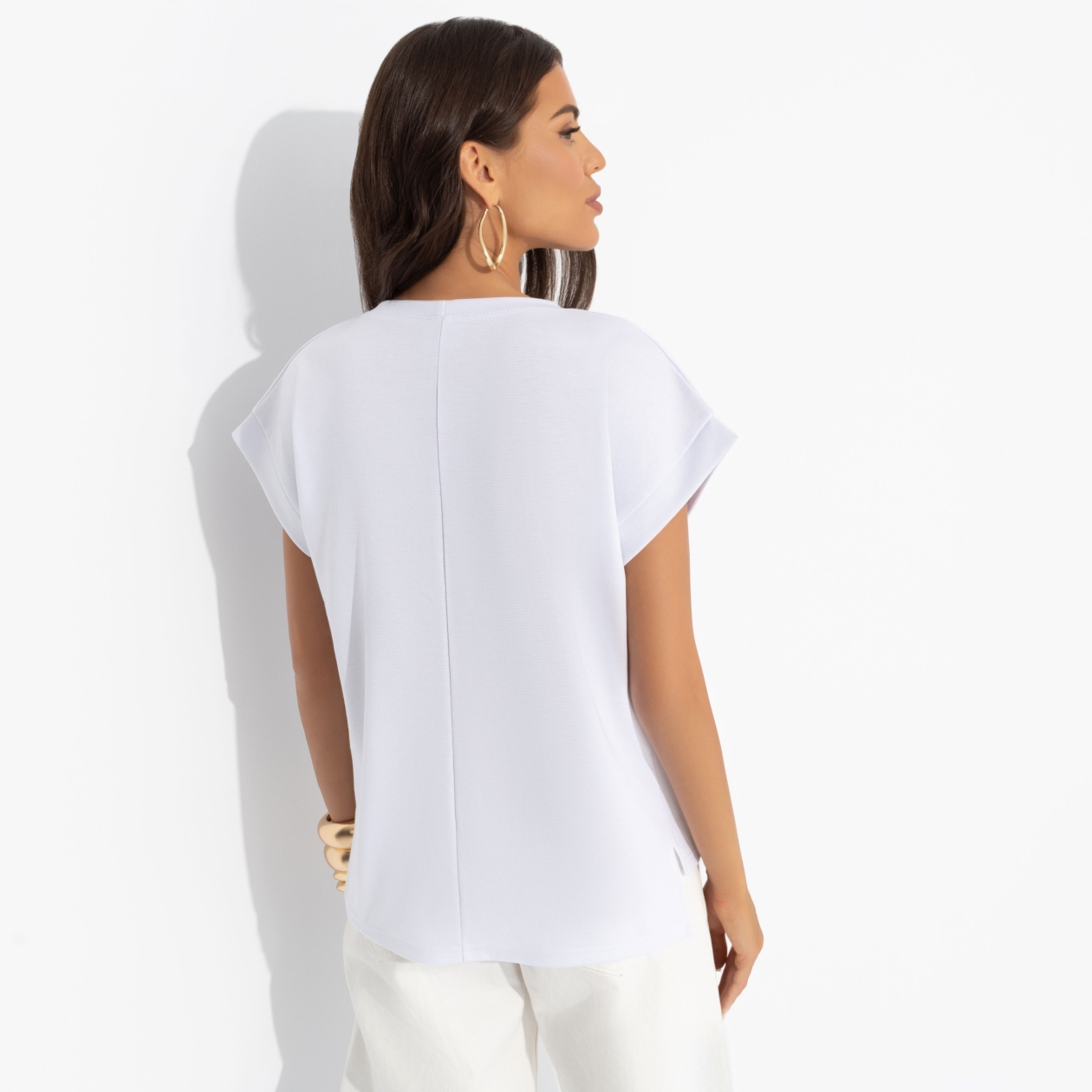 Футболка Оттенок настроения. Состав: 65% п/э, 30% вискоза, 5% стрейч