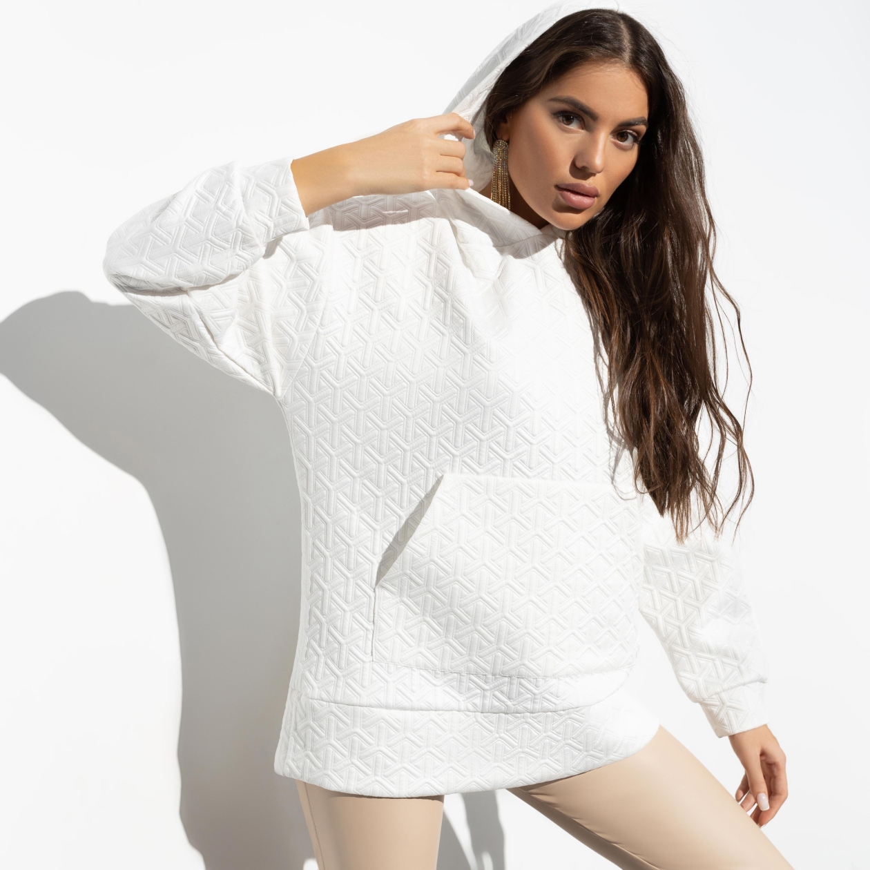 Модные структуры. Состав: 95% п/э, 5% эластан