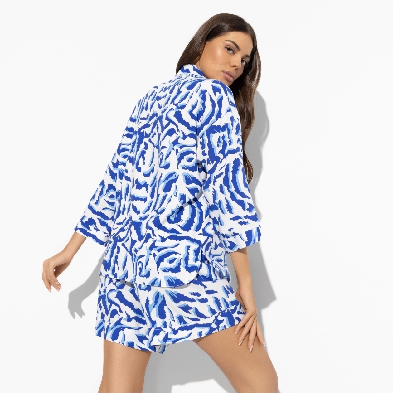 Брючный костюм Красочные истории (sky, 2 в 1). Состав: 50% вискоза, 50% хлопок