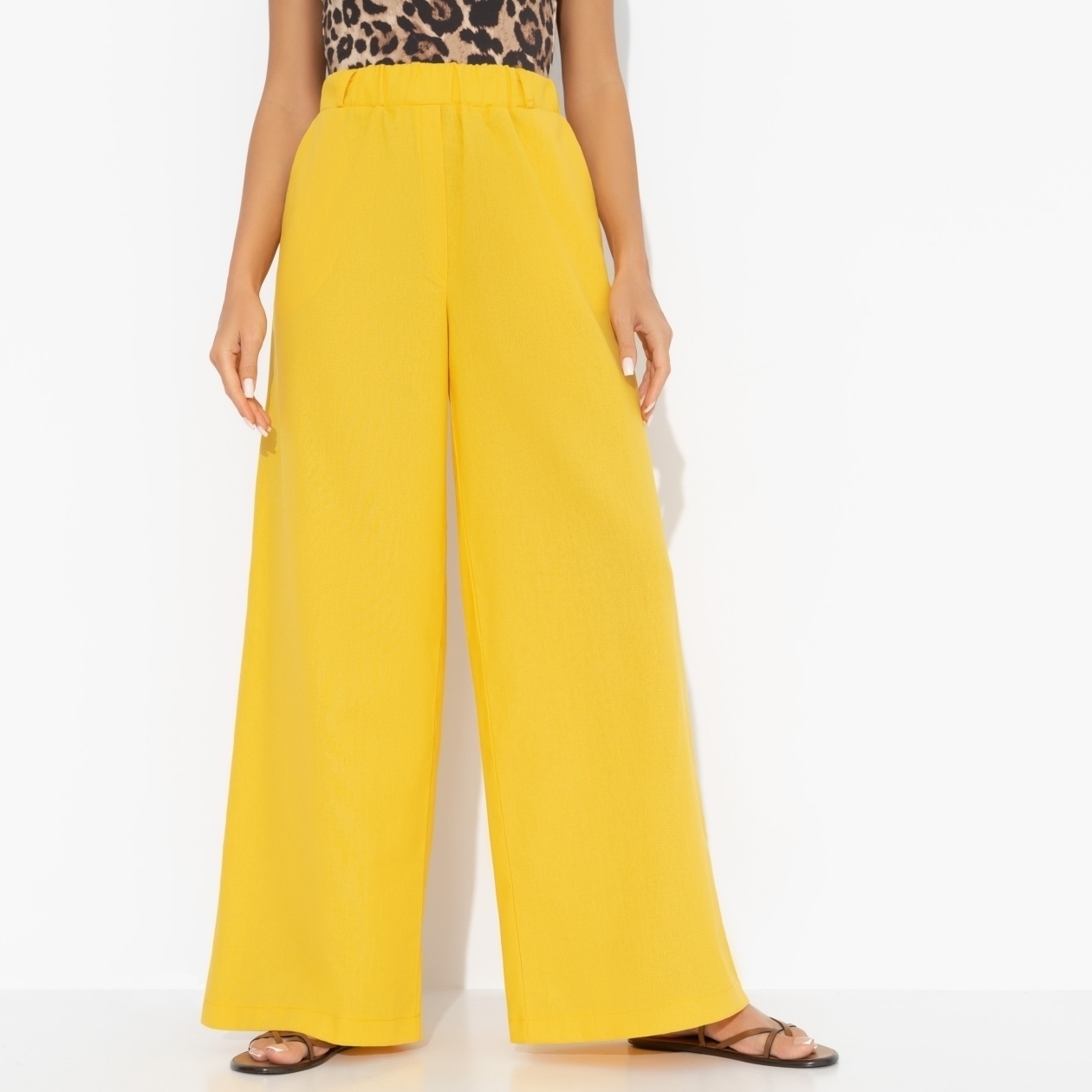 Брюки Легкость льна (желтые). Состав: 65% лен, 35% п/э