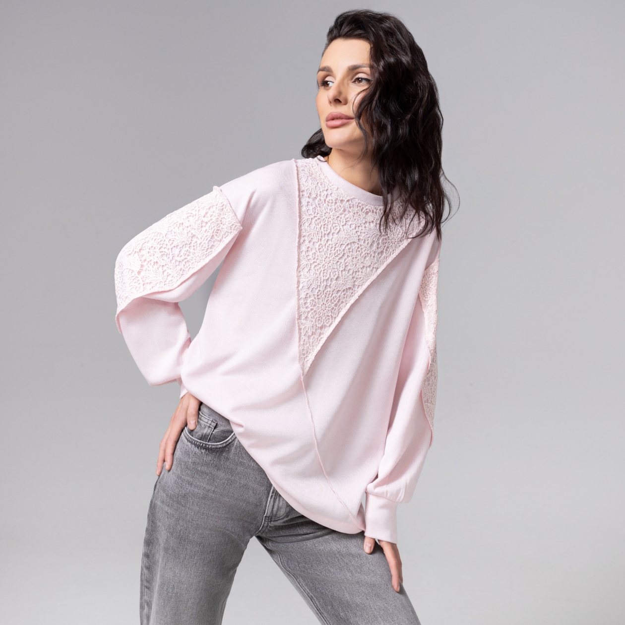 Границы нежности. Состав: 65% п/э, 30% вискоза, 5% спандекс