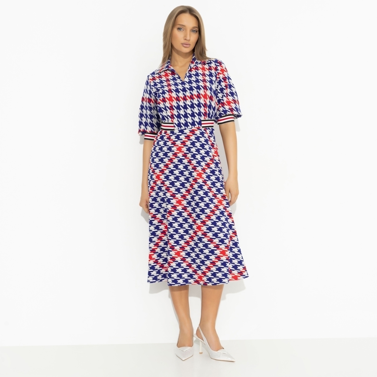 Платье Увлечься вмиг (яркая). Состав: 95% полиэстер, 5% спандекс