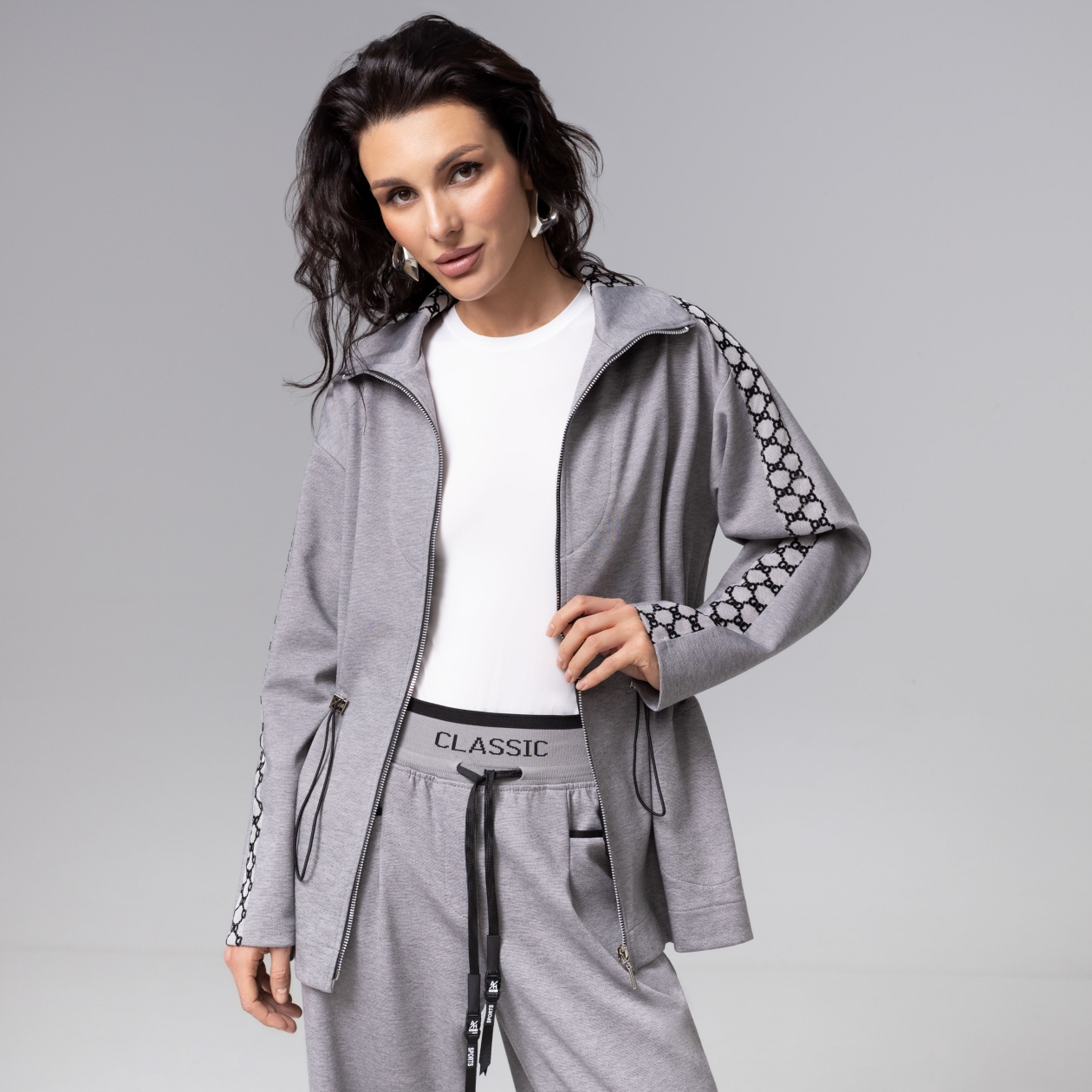 Свобода движений (серая). Состав: 35% п/э, 30% вискоза, 30% нейлон, 5% спандекс