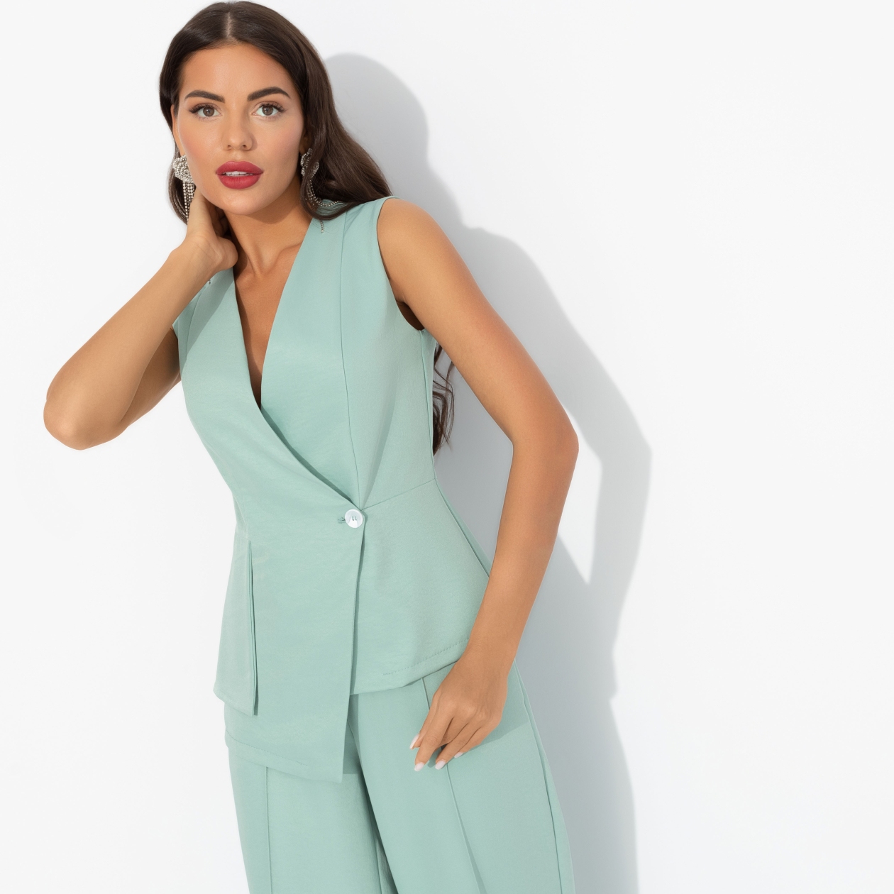 Стильный лидер (мятный). Состав: 72% п/э, 22% вискоза, 6% спандекс