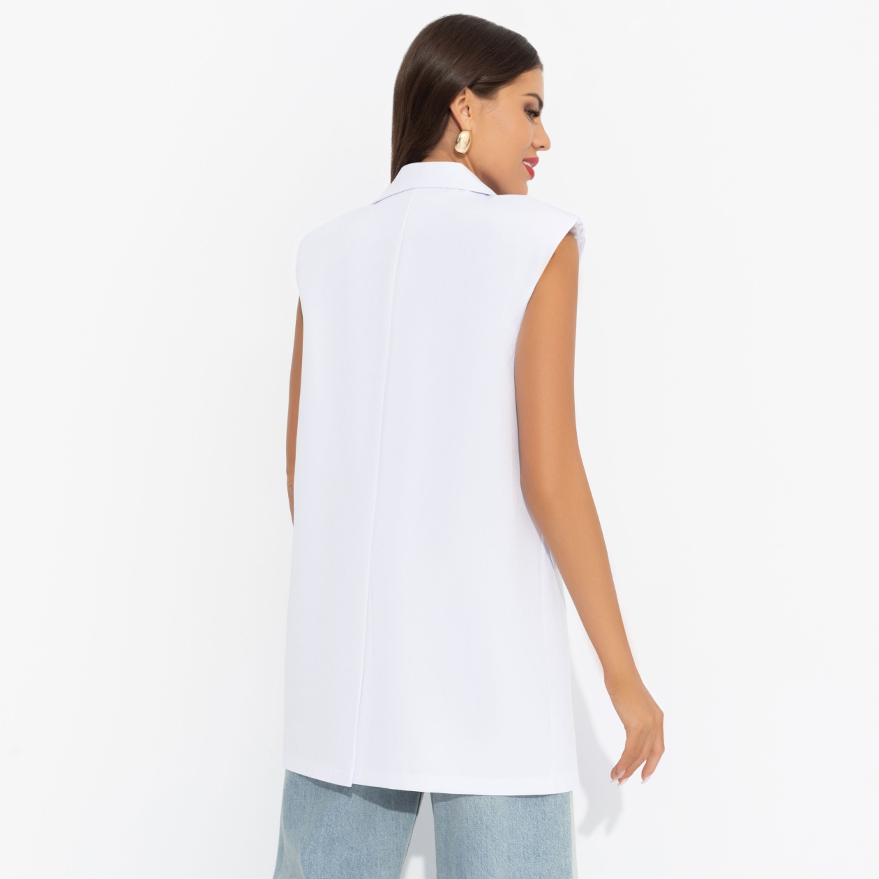 Каноны глянца (белый). Состав: 60% п/э, 37% вискоза, 3% спандекс