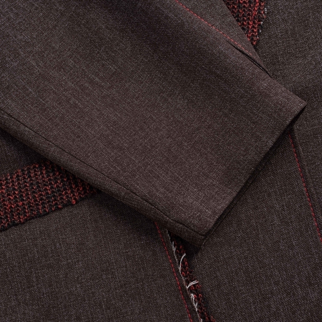 Жакет Стильно независима (фэшн). Состав: 65% п/э, 30% вискоза, 5% спандекс