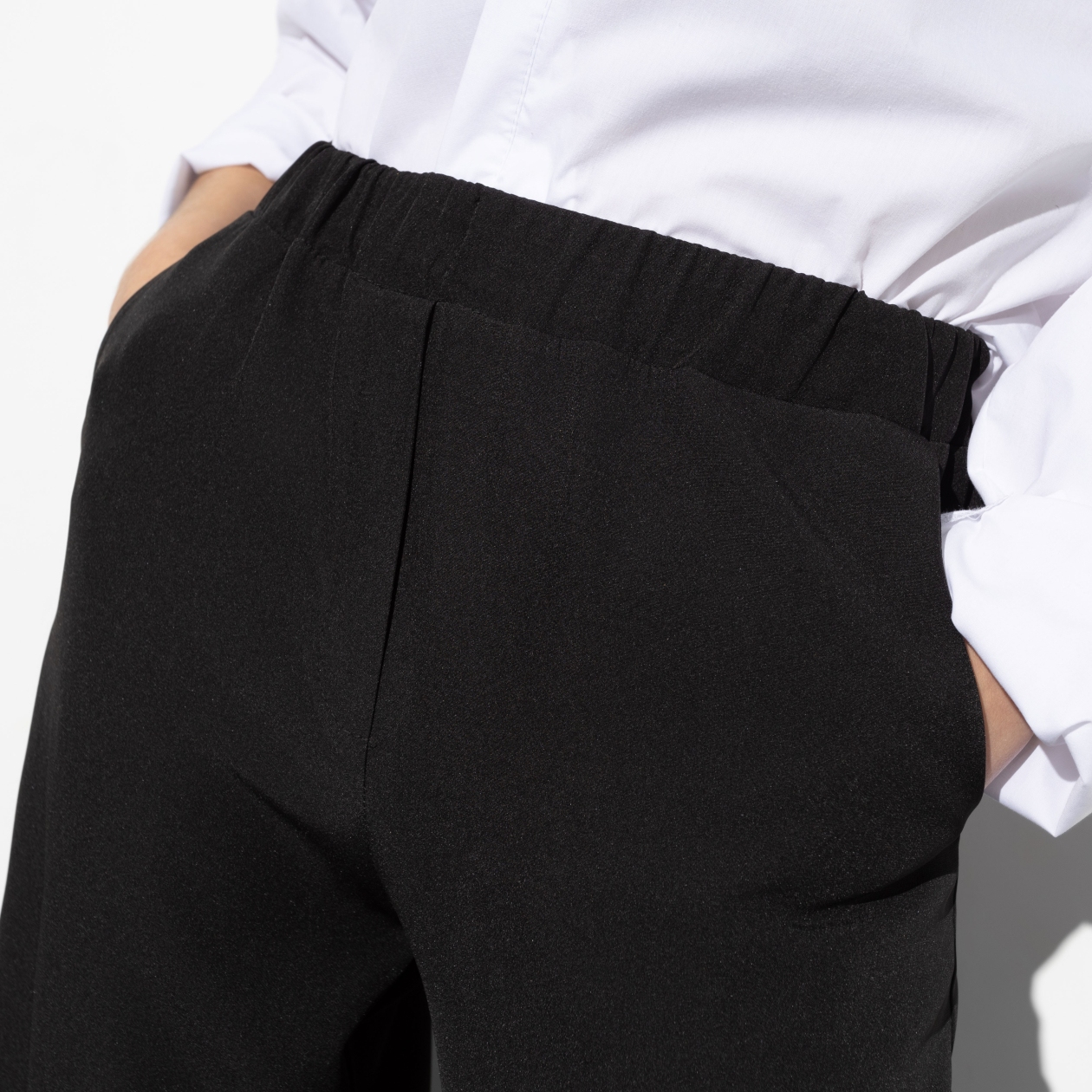 Брюки На вершине стиля (фэшн). Состав: 95% п/э, 5% эластан