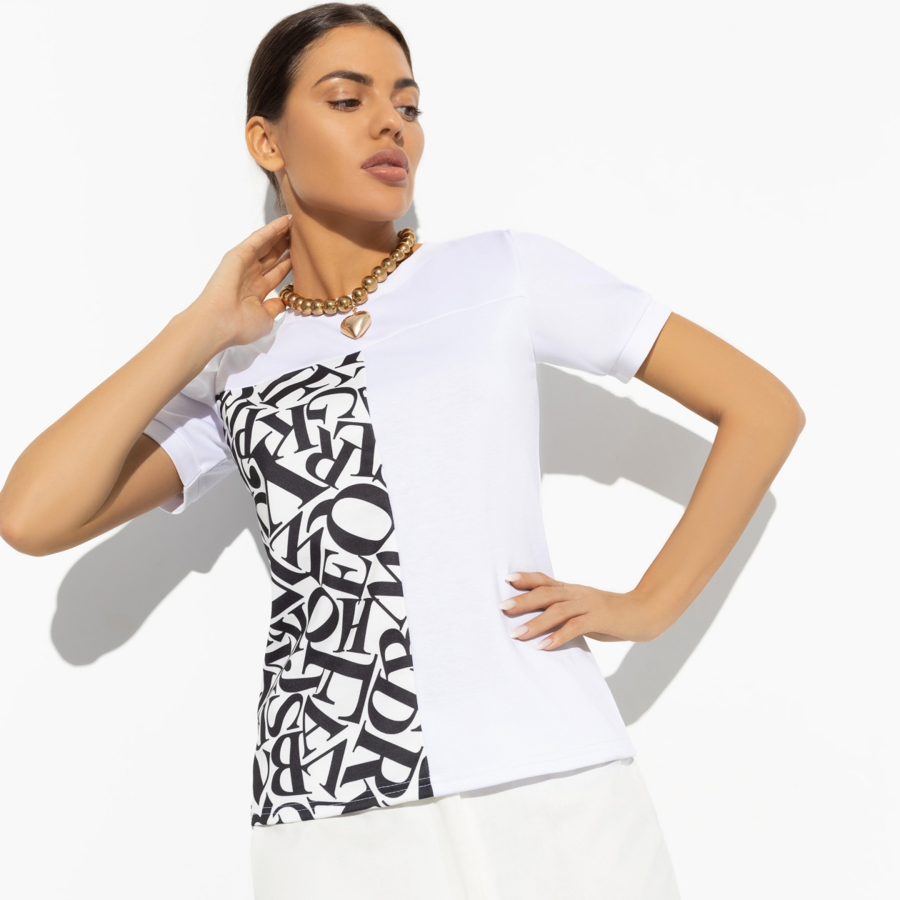 Футболка Стильное сочетание (эффектная). Состав: 65% п/э, 30% вискоза, 5% стрейч