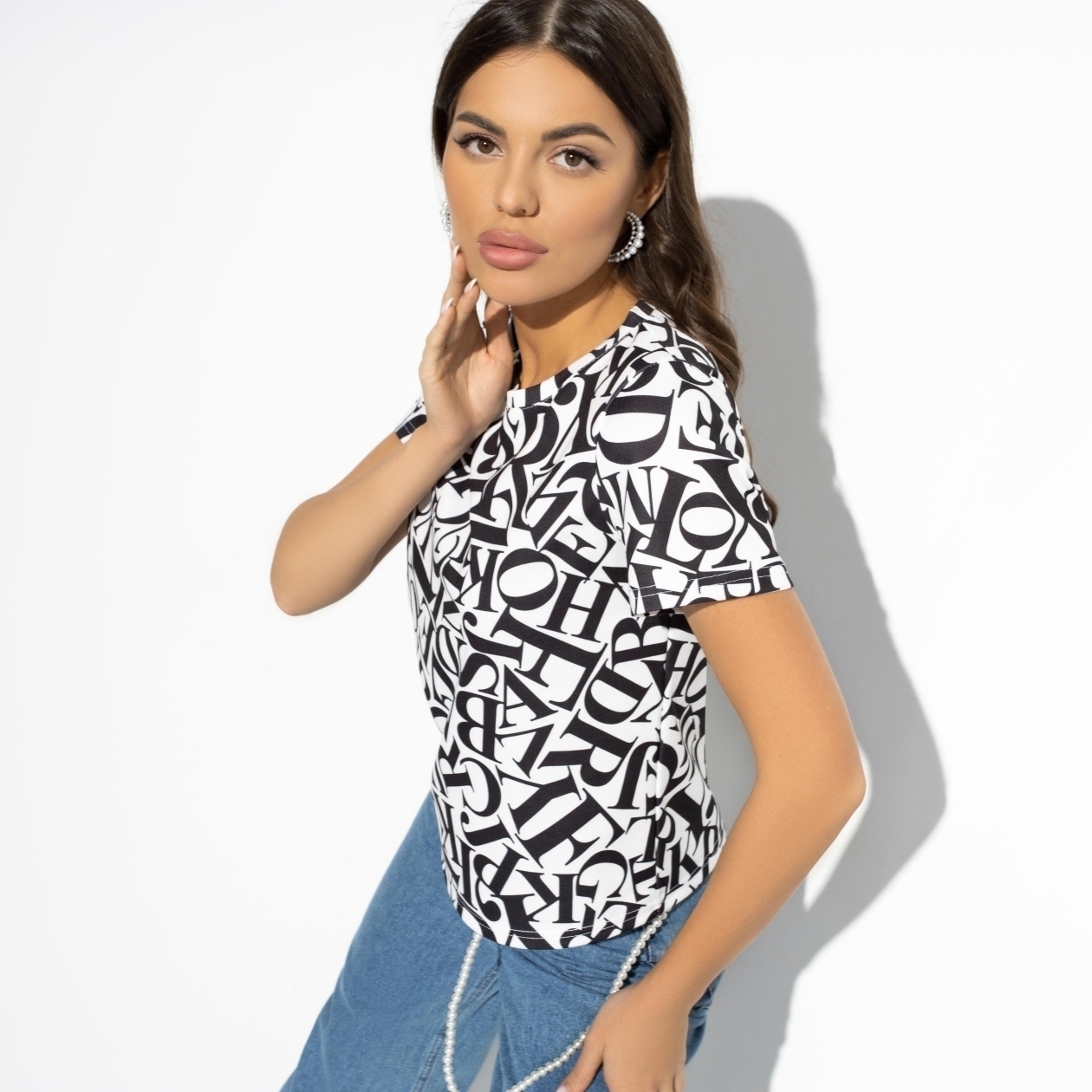 Футболка Знаю наизусть. Состав: 65% п/э, 30% вискоза, 5% стрейч