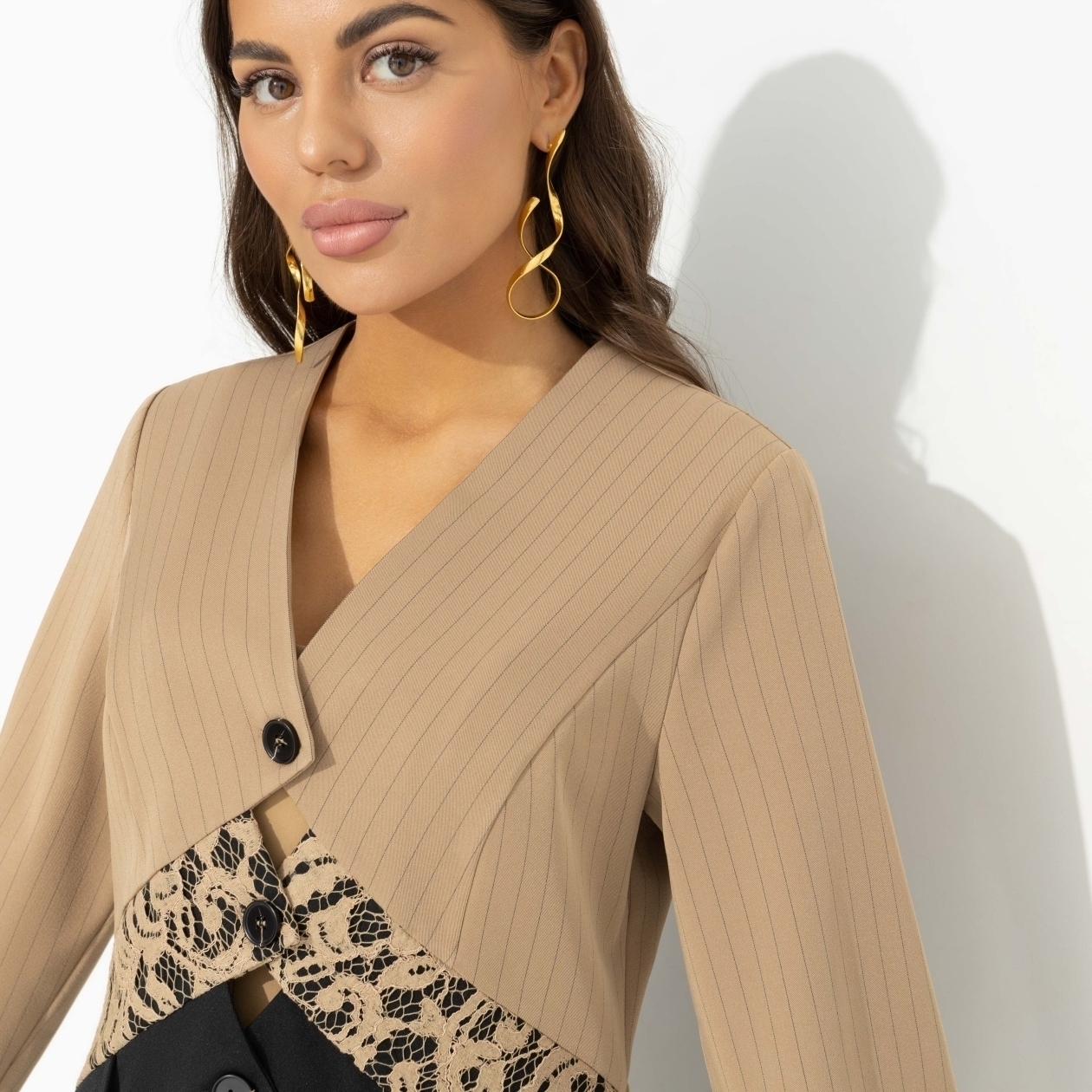 Жакет Модное сотрудничество new. Состав: 95% п/э, 5% спандекс