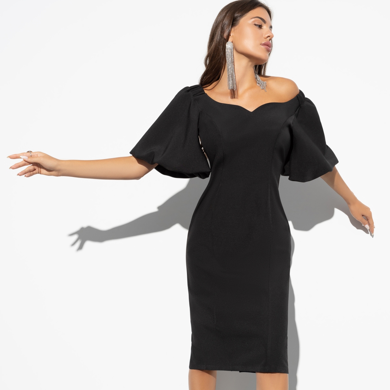 Платье-футляр По дороге в Голливуд (элегант). Состав: 95% п/э, 5% эластан