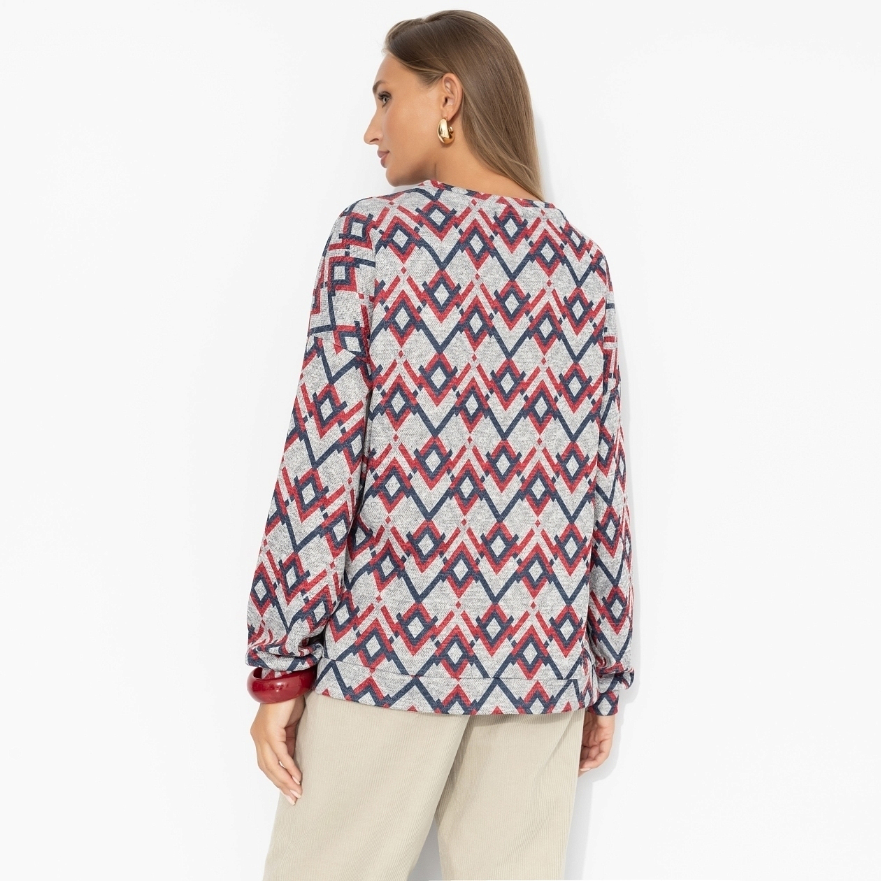 Магия простоты. Состав: 85% п/э, 15%эластан