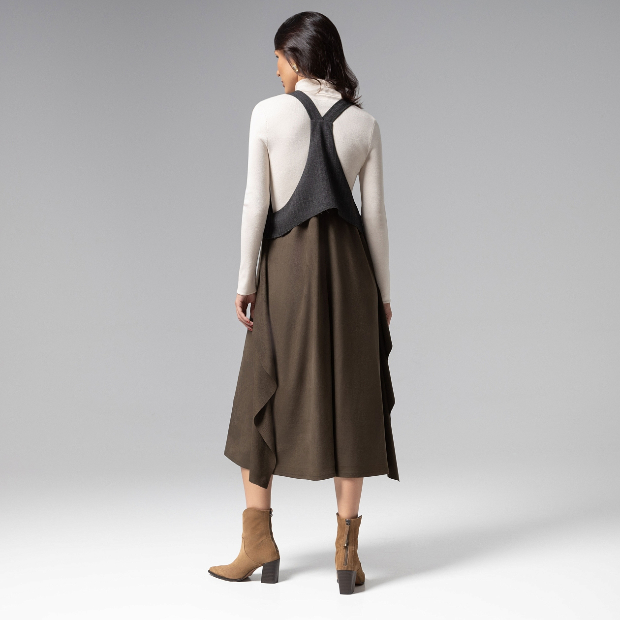 Сарафан Ушла красиво (dark green). Состав: 95% п/э, 5% спандекс