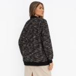 В модном режиме (black). Состав: 65% п/э, 30% акрил, 5% спандекс