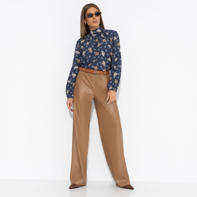 Блуза Драма в деталях 