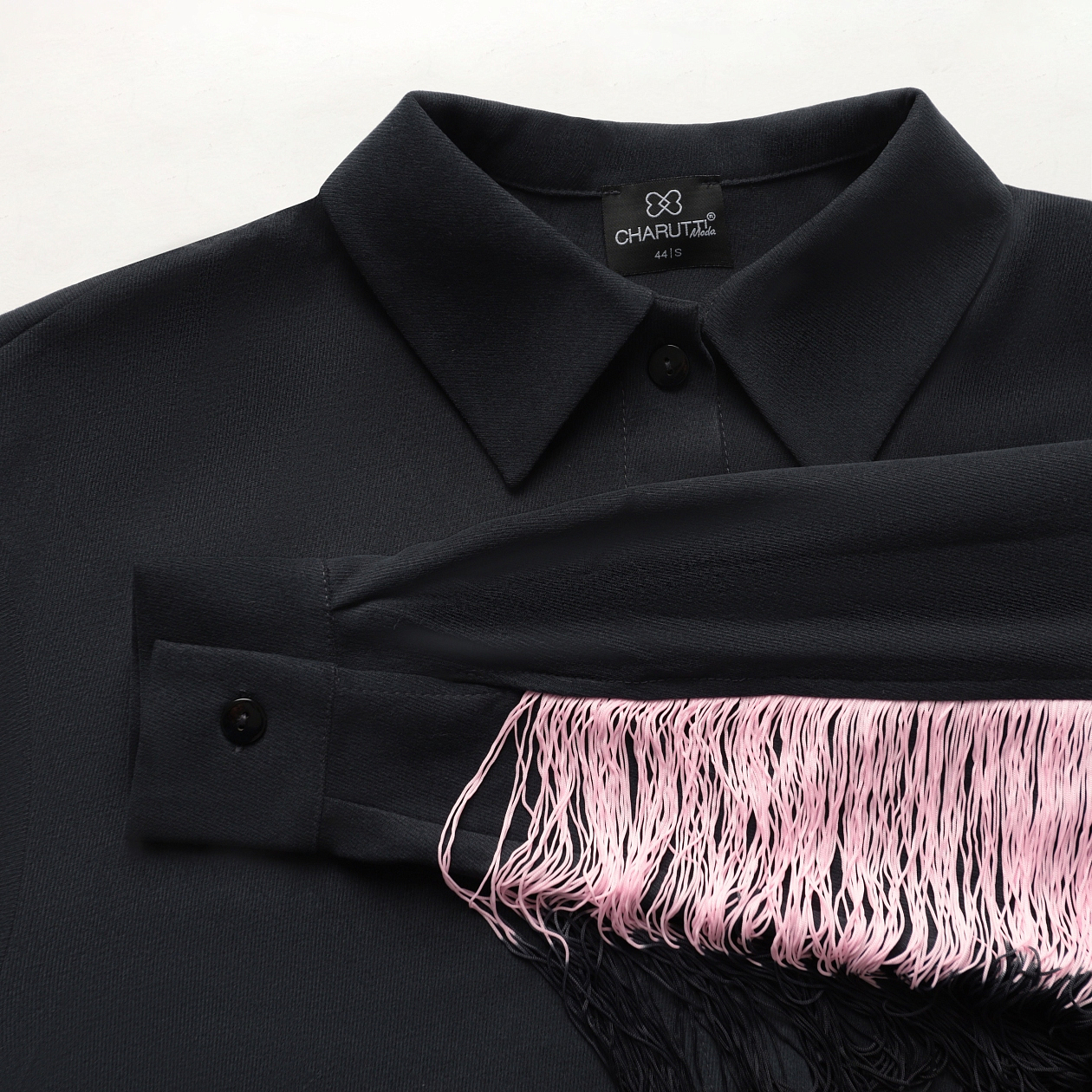 Среди избранных (star). Состав: 67% полиэстер, 30% вискоза, 3% спандекс