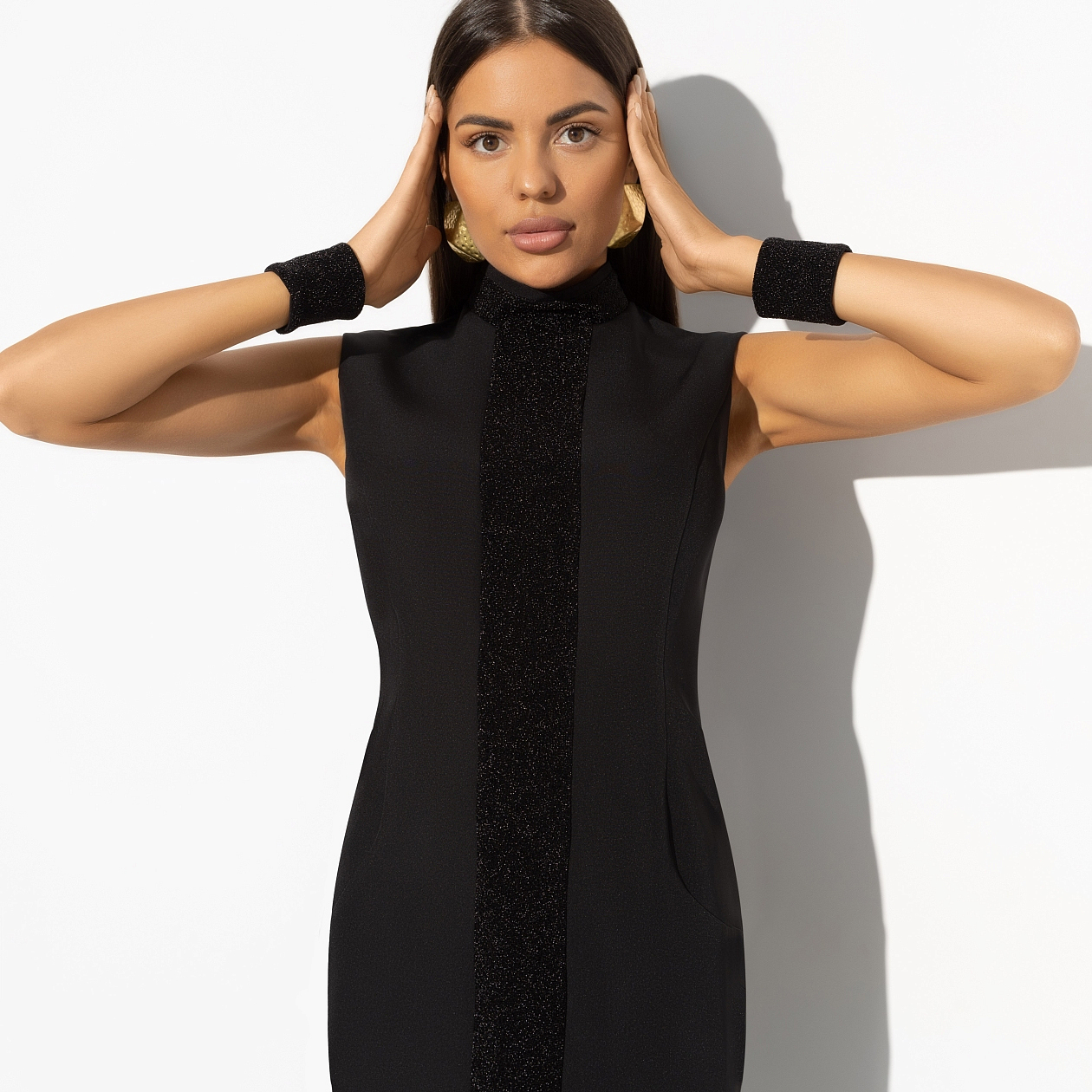 Платье-футляр Поцелуй удачи (с манжетами). Состав: 95% п/а, 5% эластан