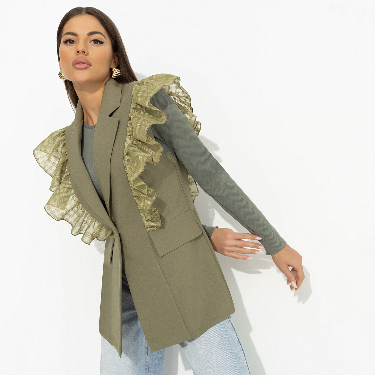 Это восторг (dark green). Состав: 100% п/э