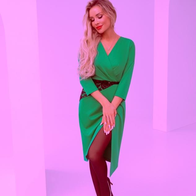 Платье-футляр Искусство красоты (с ремешком)