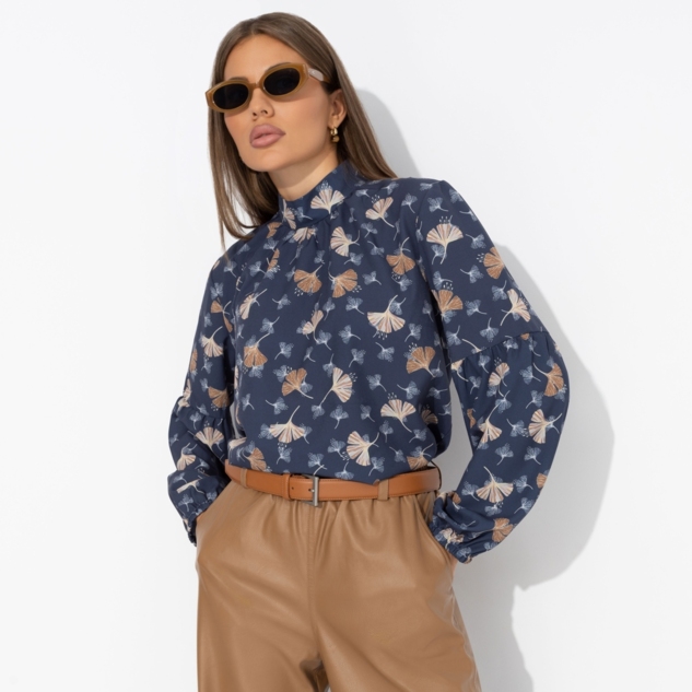 Блуза Драма в деталях 