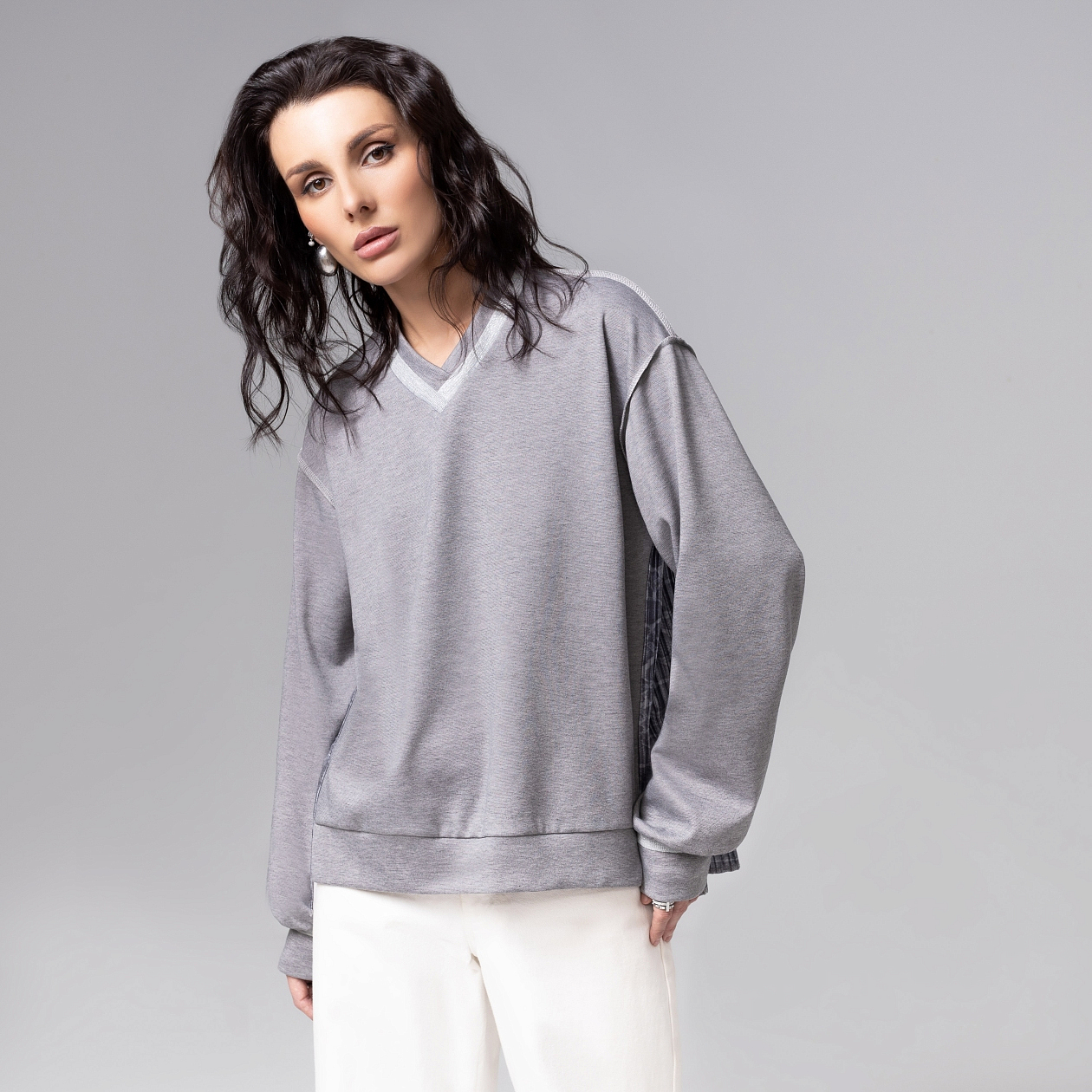 Успех в руках (серый). Состав: 35% вискоза, 30% п/э, 30% нейлон, 5% спандекс