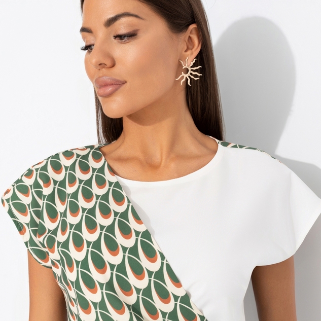 Блуза Все взгляды - на прекрасное (яркая) 