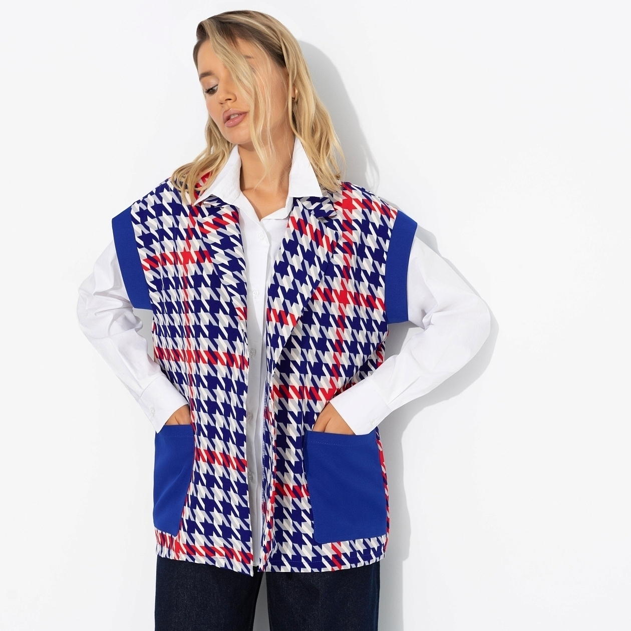 Модное измерение (яркий, с поясом). Состав: 95% п/э, 5% спандекс