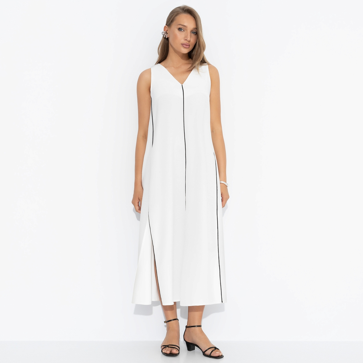 Сарафан Модный жанр . Состав: 65% п/э, 30% вискоза, 5% эластан