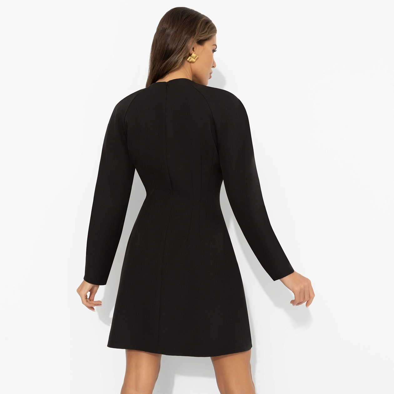 Платье Любовь с первого платья. Состав: 60% полиэстер, 37% вискоза, 3% спандекс