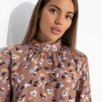 Блуза Драма в деталях (фундук). Состав: 65% п/э, 30% вискоза, 5% эластан