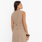 Секрет роскошного образа. Состав: 40% полиэстер, 27% вискоза, 23% лён, 10% хлопок