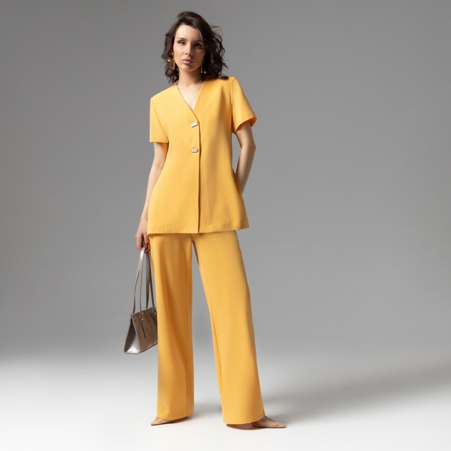 Брючный костюм На шаг впереди моды (яркий) 