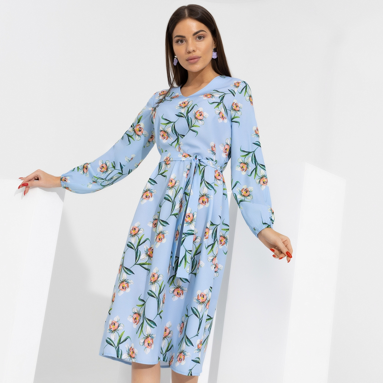 Платье Завладей вниманием (с поясом). Состав: 95% п/э, 5% эластан