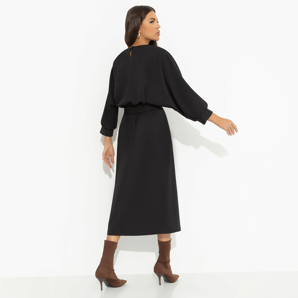 Платье Ты входишь–мода замирает (черное). Состав: 95% полиэстер, 5% эластан